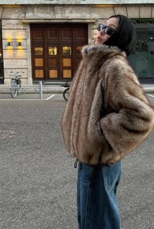 ins时尚博主kjin.c|秋冬春节叠穿技巧，无红也能新年氛围感拉满